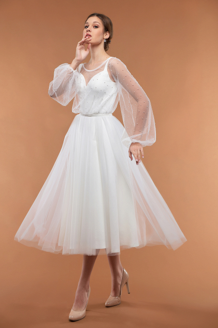 Свадебное платье Марена-миди - легкое, удобное, для венчания, простое, непышное, для полных, большой размер,длинный рукав, жемчуг, в свадебном салоне Princesse de Paris СПБ