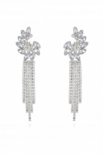 Длинные серьги СС010 в стиле водопад, со стразами и оригинальным дизайном с вкраплениями кристаллов горного хрусталя в цвете белое золото в свадебном салоне Princesse de Paris