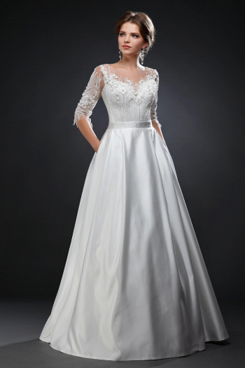 Свадебное платье Зарина - легкое, удобное, для венчания, простое, непышное, для полных, большой размер, SALE в свадебном салоне Princesse de Paris СПБ