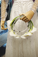 Свадебный букет-оберег, букет-дублер с рунами и жемчугом из 11 калл купить в салоне Princesse de Paris в СПБ.