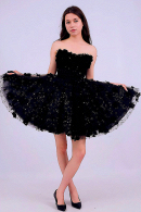 Черное короткое пышное дизайнерское вечернее платье мини из кружева 3D на выпускной купить недорого в салоне Princesse de Paris в СПБ