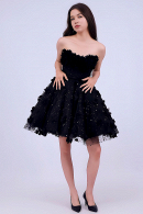 Черное короткое пышное дизайнерское вечернее платье мини из кружева 3D на выпускной купить недорого в салоне Princesse de Paris в СПБ