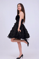 Черное короткое пышное дизайнерское вечернее платье мини из кружева 3D на выпускной купить недорого в салоне Princesse de Paris в СПБ