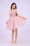 Очаровательное дизайнерское короткое вечернее платье БЕТТИ пудрового цвета пыльная роза на выпускной купить недорого в салоне Princesse e Paris в СПБ.