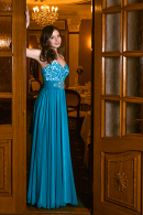 Длинное корсетное вечернее платье из шифона с открытыми плечами БЛЕСК цвет тиффани. нежно-бирюзовый купить недорого в салоне Princesse de Paris в СПБ.