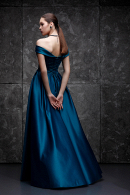 Вечернее платье из атласа Грейс небесно-голубого цвета - непышное, из атласа, прямое, открытые плечи, с карманами, недорого, на выпускной, на свадьбу. Свадебный салон Princesse de Paris СПБ