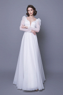 Свадебное платье А-силуэт из матовой органзы с рукавами купить недорого в салоне Princesse de Paris в СПб