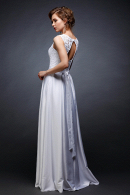Элегантное и стильное свадебное платье ХЕЛЬГА в стиле минимализм с закрытым лифом из матового кружева 3-d и не пышной атласной юбкой с карманами , есть большие размеры для полных, купить недорого в свадебном салоне Princesse de Paris